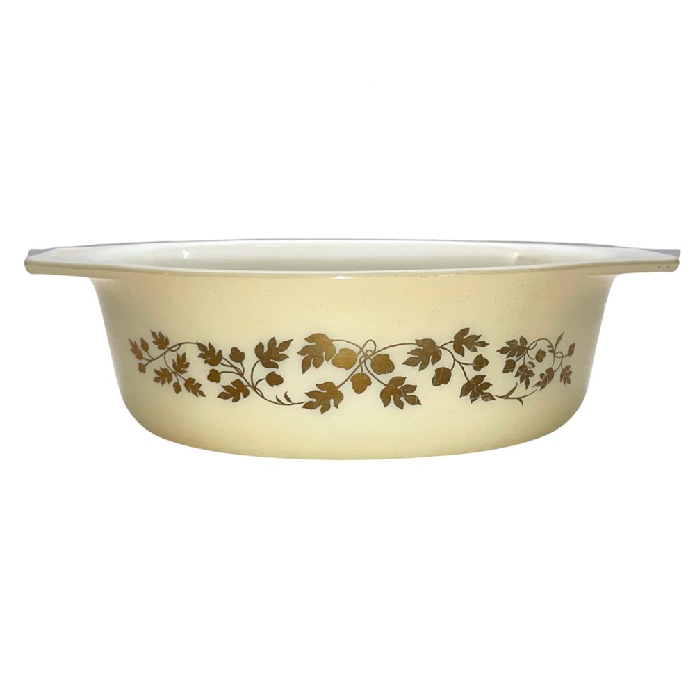 PYREX 🍁 Golden Acorn Yellow/Gold Casserole Dish – 1.5 Qt – VINTAGE